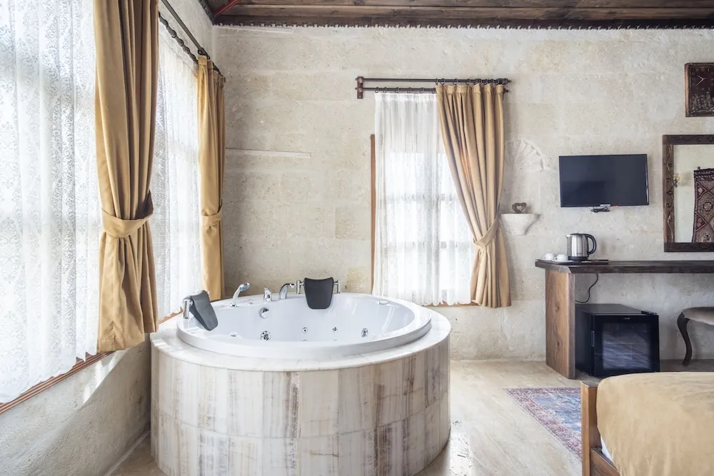 Deluxe Tek Büyük Yataklı Oda, 1 Yatak Odası, Sigara İçilmez, Vadi Manzaralı