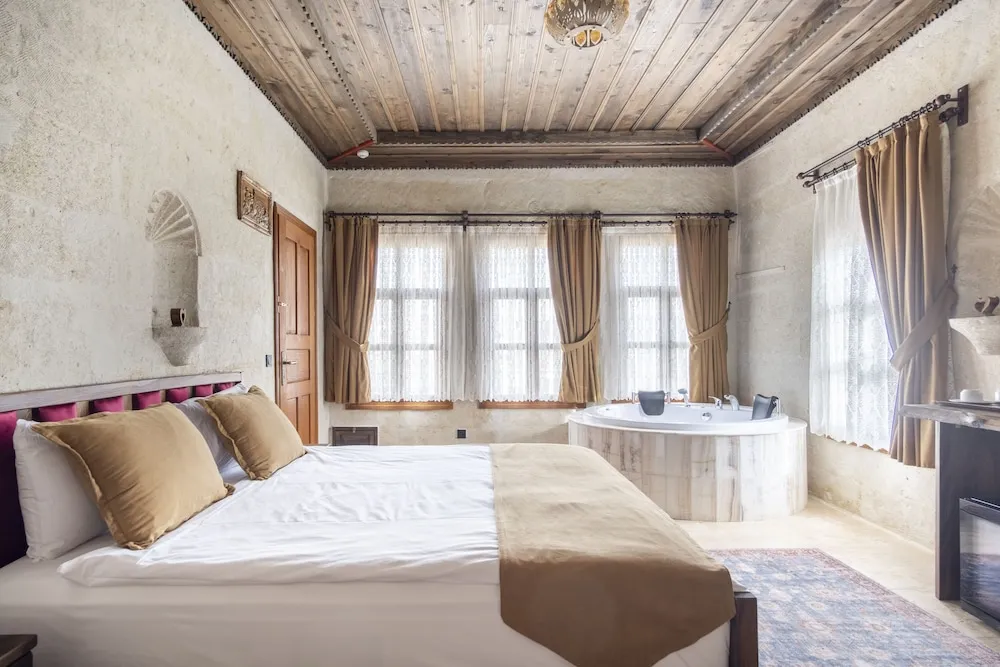 Deluxe Tek Büyük Yataklı Oda, 1 Yatak Odası, Sigara İçilmez, Vadi Manzaralı