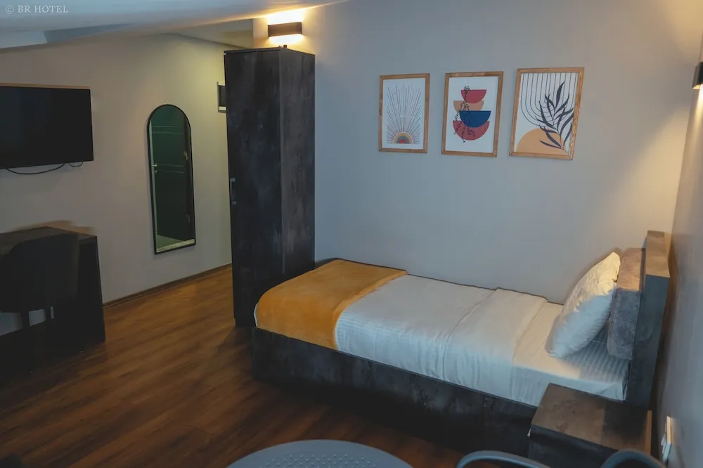 Executive Tek Kişilik Oda