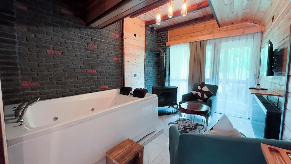 Deluxe Oda, 1 Çift Kişilik Yatak, Şömine, Dağ Manzaralı