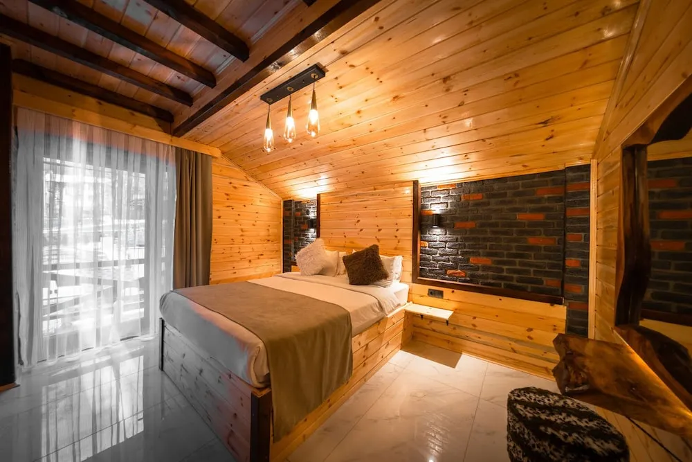Deluxe Oda, Şömine, Dağ Manzaralı