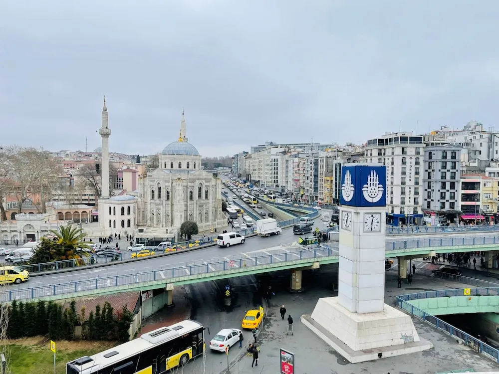 Queen Room With Balcony