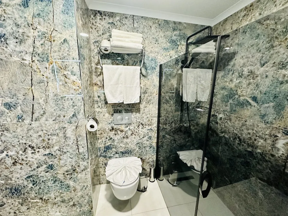 Superior Queen Room
