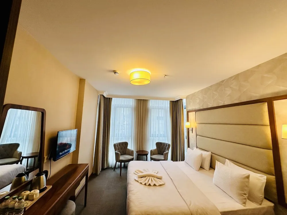 Superior Queen Room