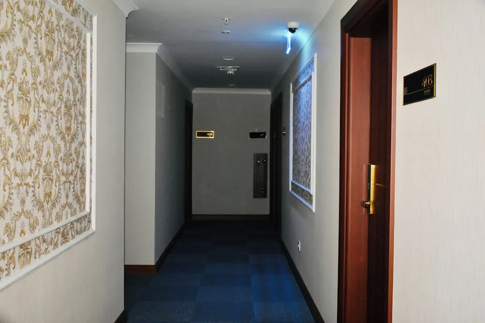 İç mekân girişi