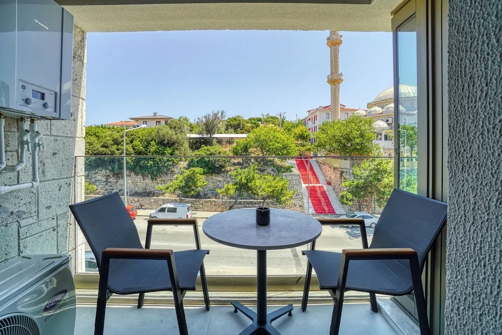 Standard Süit, Balkon