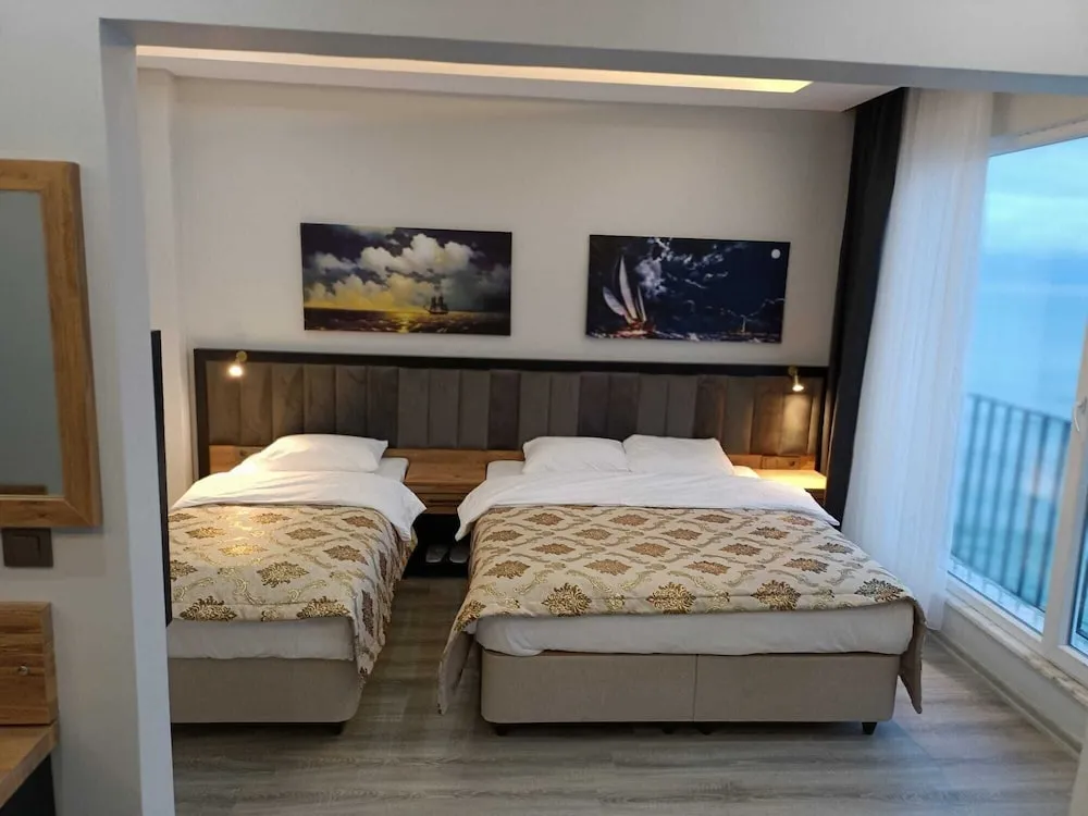 Family Dört Kişilik Oda