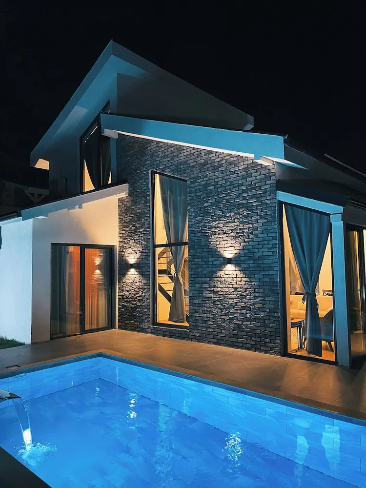 Premium Villa