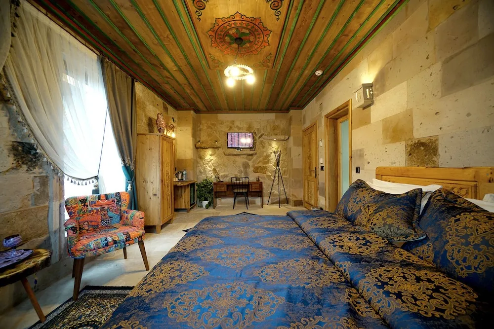 Deluxe Stüdyo Süit, 1 En Büyük (King) Boy Yatak, Sıcak Su Küveti, Bahçeli