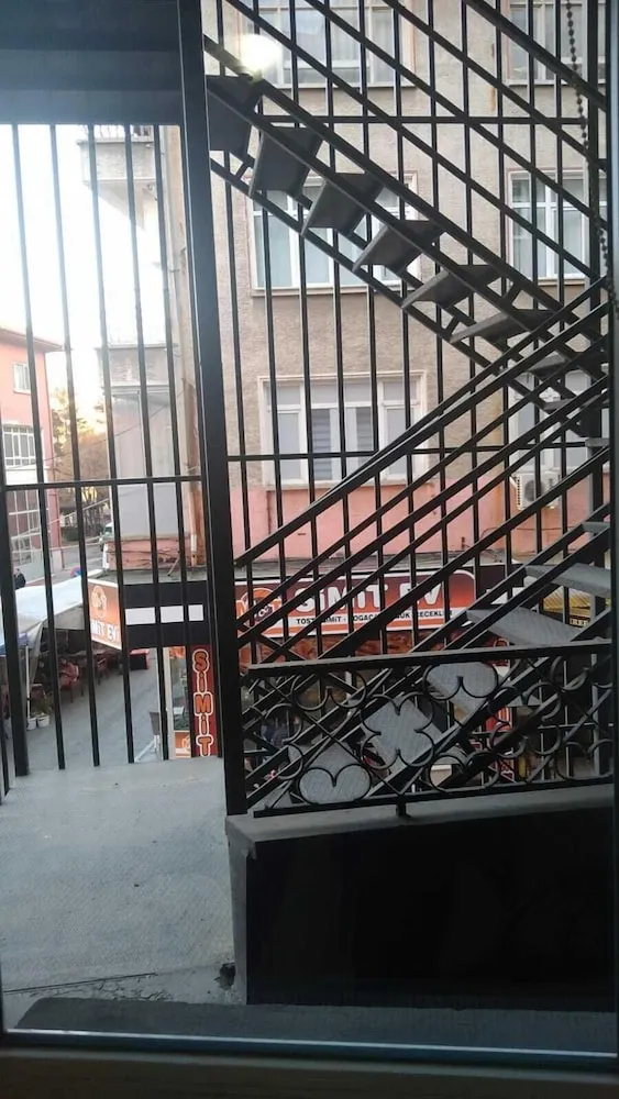 Basic Tek Kişilik Oda