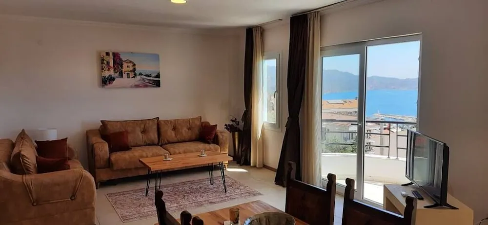 Deniz Manzarali C-3 2+1
