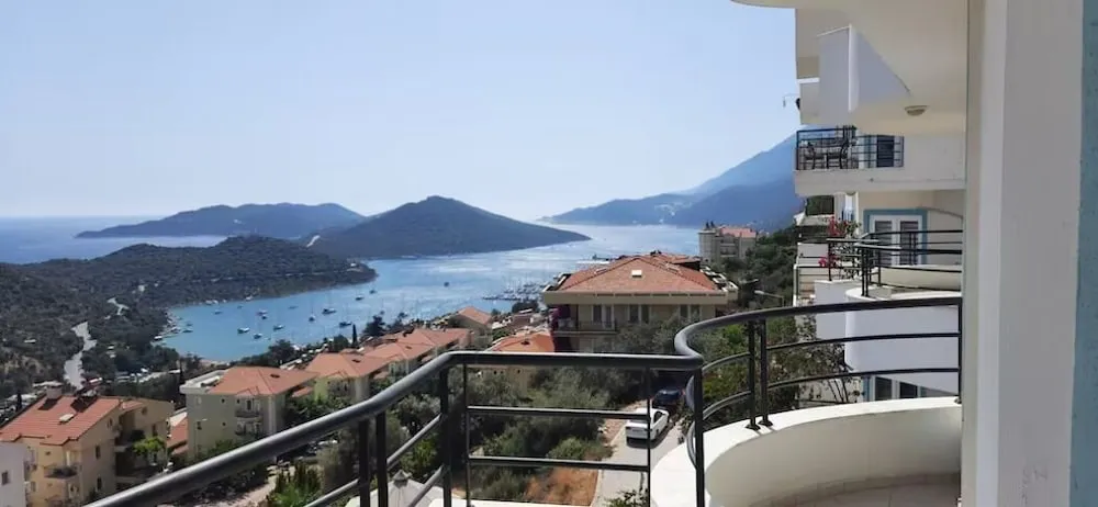 Deniz Manzarali C-8 2+1