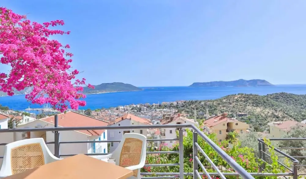 Fly Inn Suites Kaş