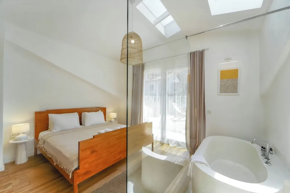 Luxury Tek Büyük Yataklı Oda, 1 Yatak Odası, Küvet, Dağ Manzaralı
