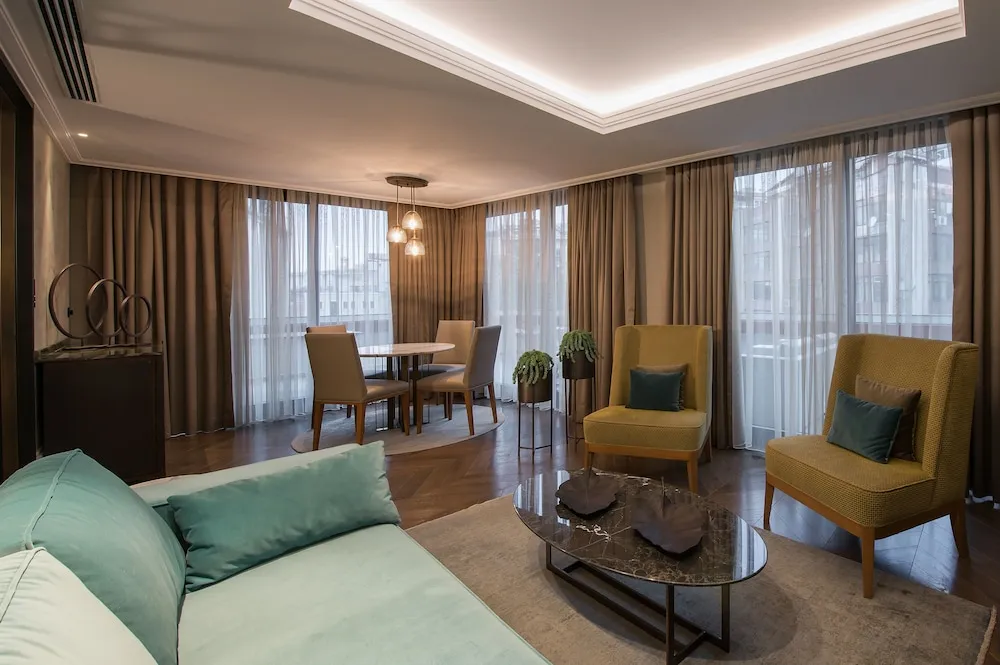 Rooftop Terrace Suite