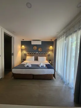 Park Hotel Rooms & Apart