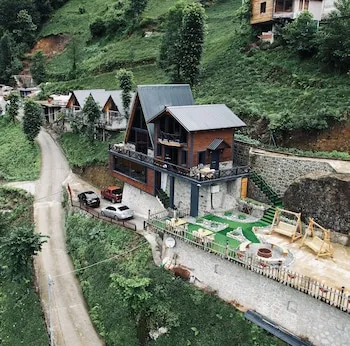 Della Suit Bungalov