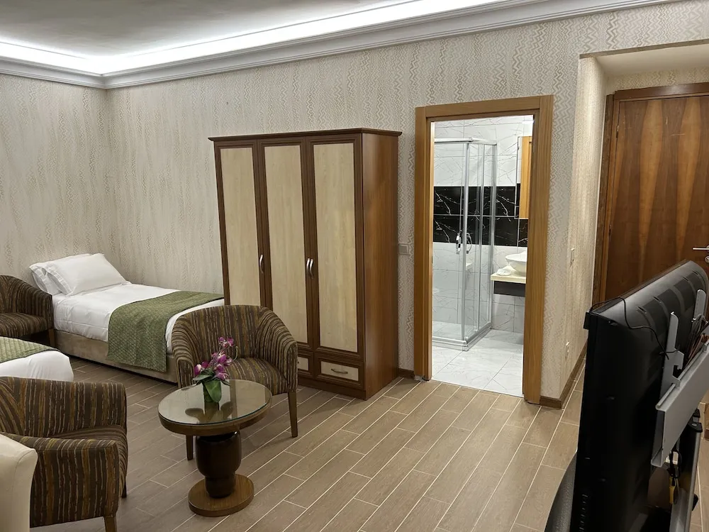 Family Üç Kişilik Oda