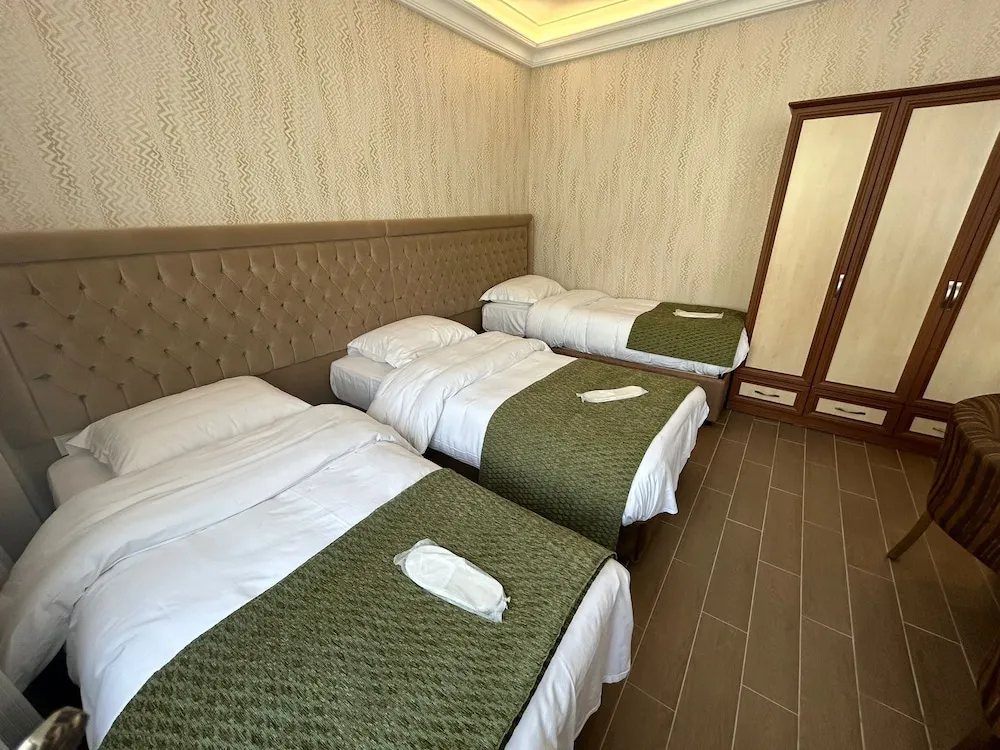 Family Üç Kişilik Oda