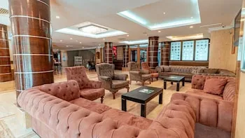 Queen Thermal Resort Hotel & Spa