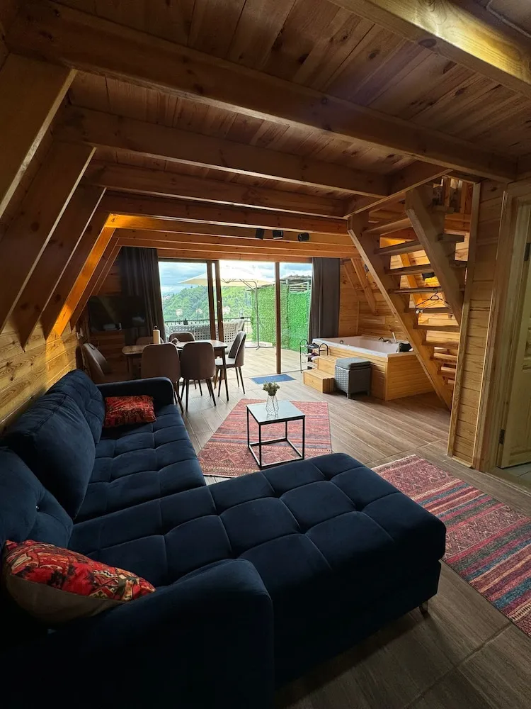 Bungalov, Dağ Manzaralı