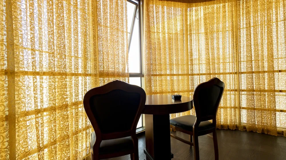 Deluxe Tek Buyuk Yatakli