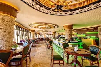 Can Adalya Palace Hotel