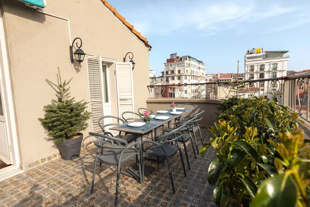 Deluxe Çatı Katı Süiti (Penthouse)
