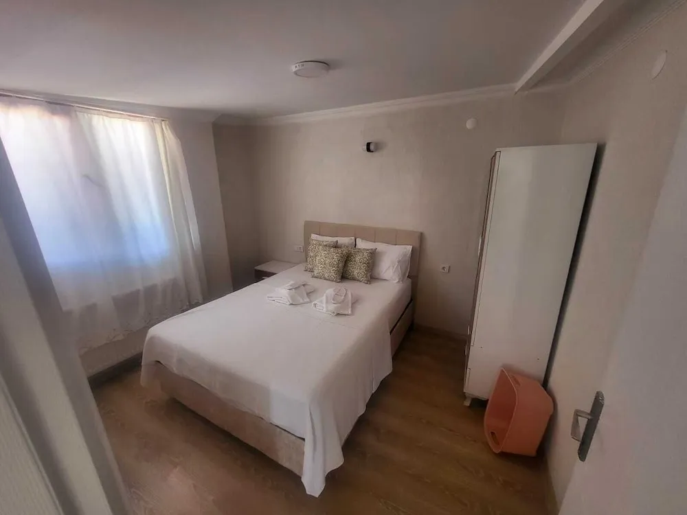 Deluxe Süit, Bahçe Manzaralı