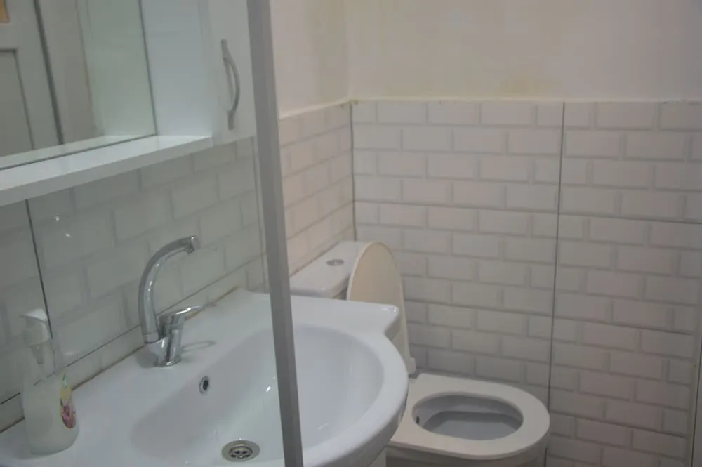 Economy Tek Büyük Yataklı Oda