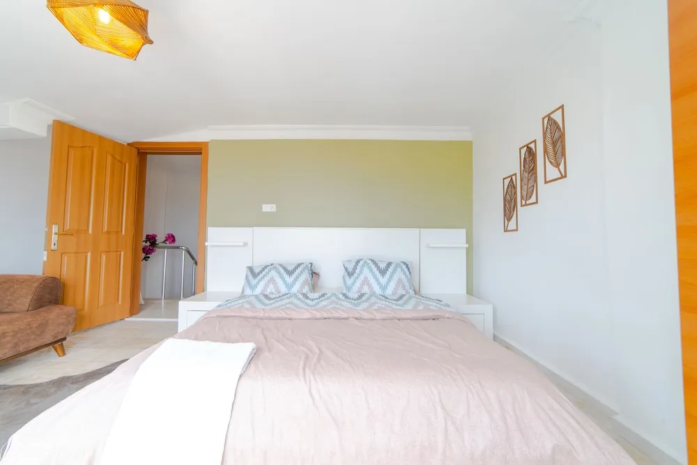 Luxury Oda, 1 Büyük (Queen) Boy Yatak, Deniz Manzaralı
