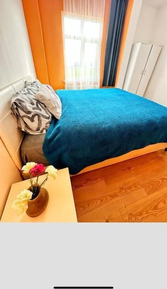 Comfort Oda, 1 Büyük (Queen) Boy Yatak