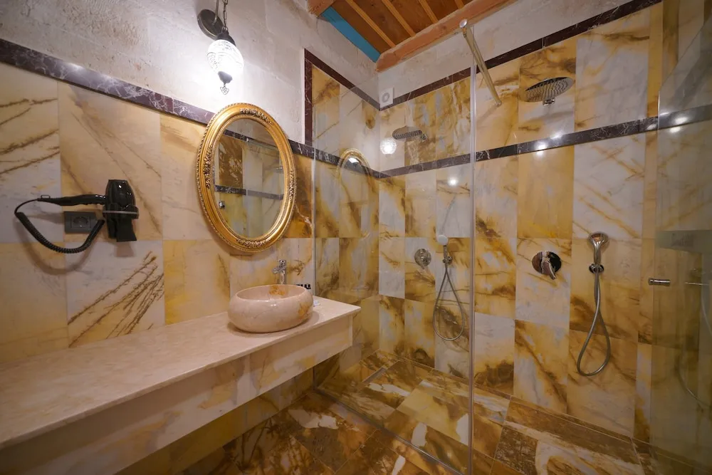 Superior Suite With Spa Bath And Terrace