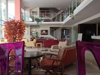 Sesin Hotel