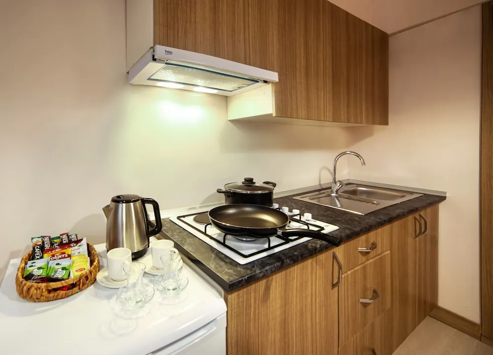 Standard Tek Büyük Yataklı Oda