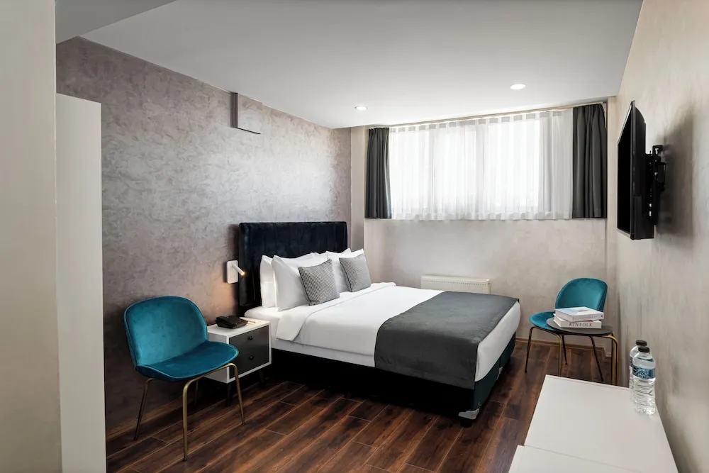 Economy Tek Büyük Yataklı Oda