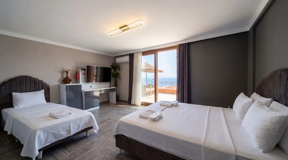 Grand Oda, Deniz Manzaralı