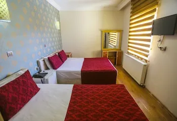 Zümrüt Otel
