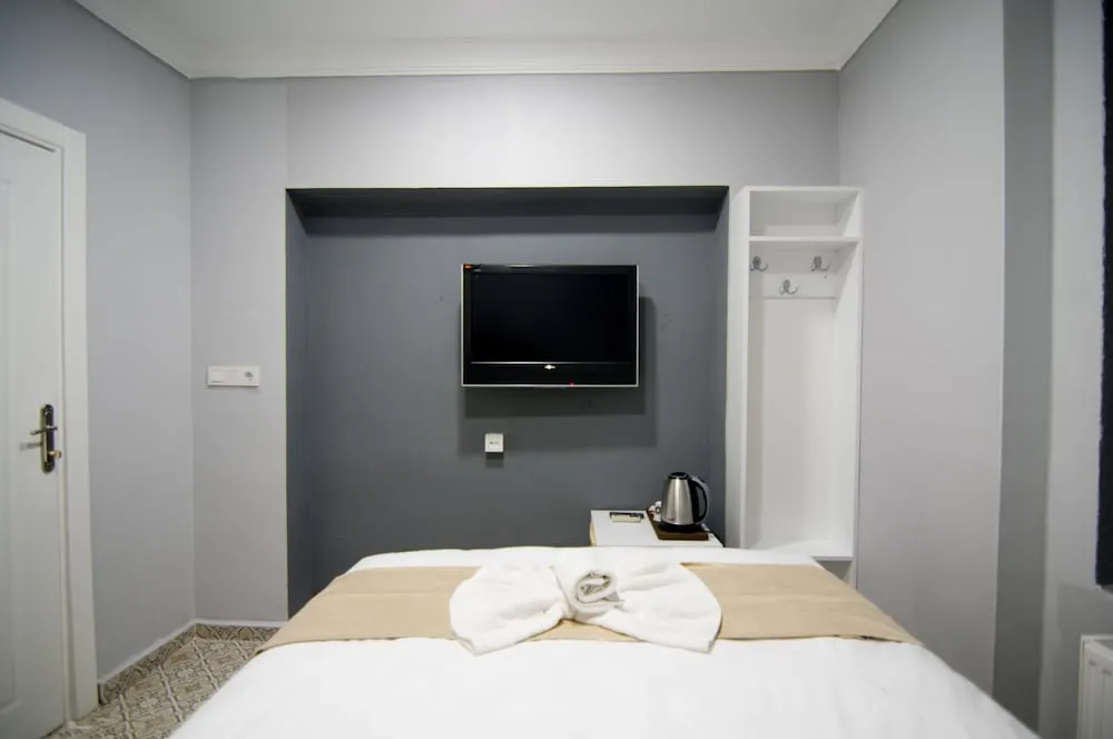 Economy Double Room without Window