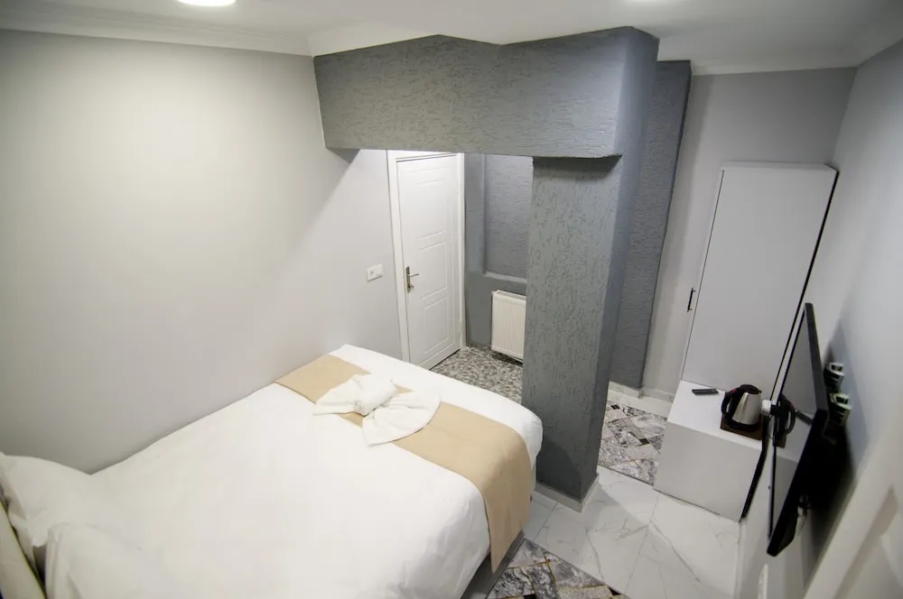 Economy Double Room without Window