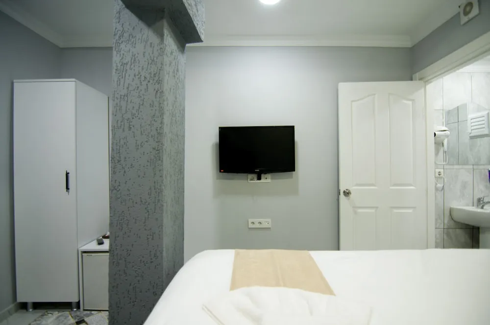 Economy Double Room without Window