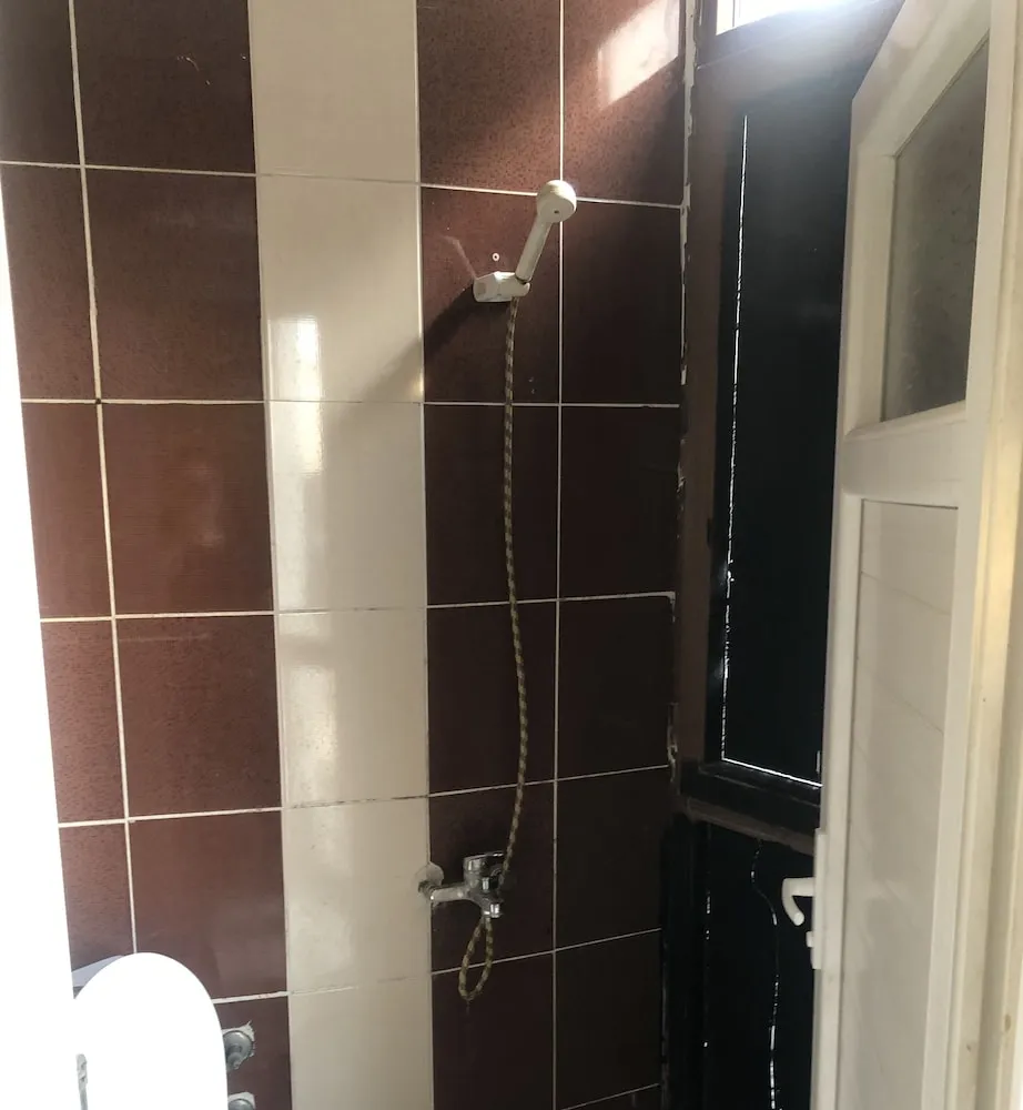 Basic Oda, 1 Çift Kişilik Yatak, Özel Banyo