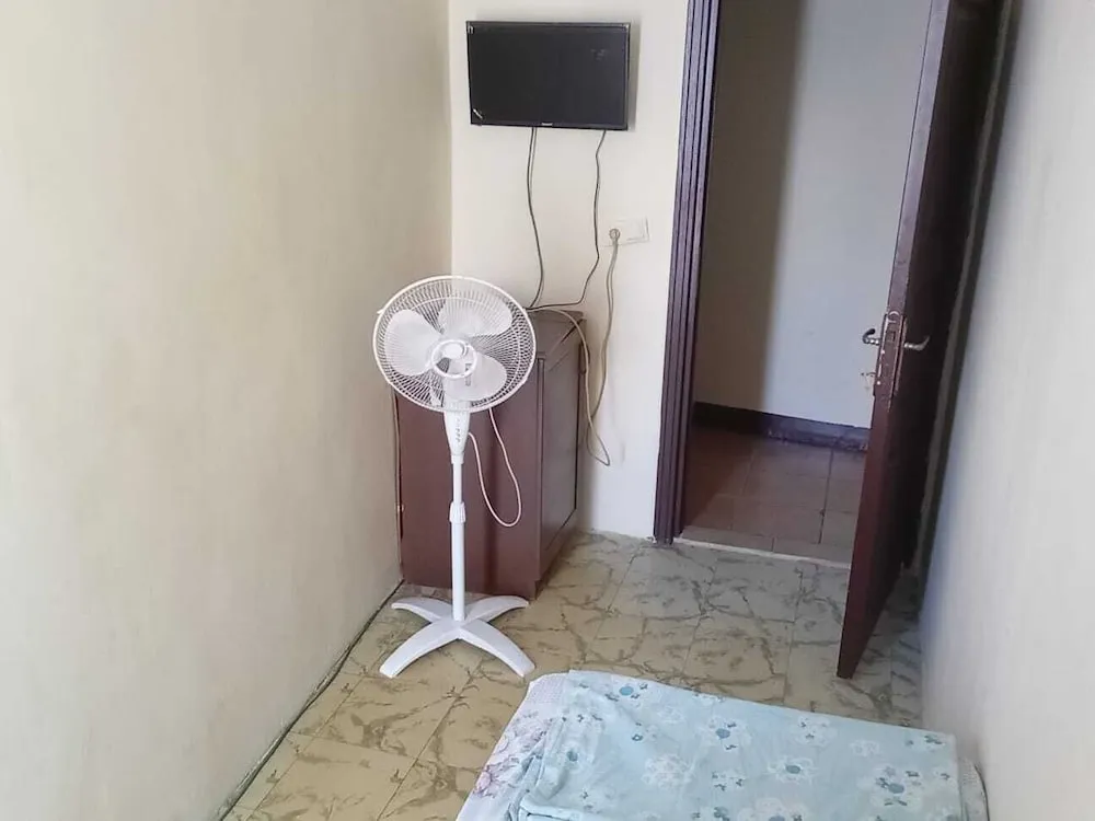 Economy Tek Kişilik Oda, 1 Tek Kişilik Yatak, Ortak Banyo, Asma Kat