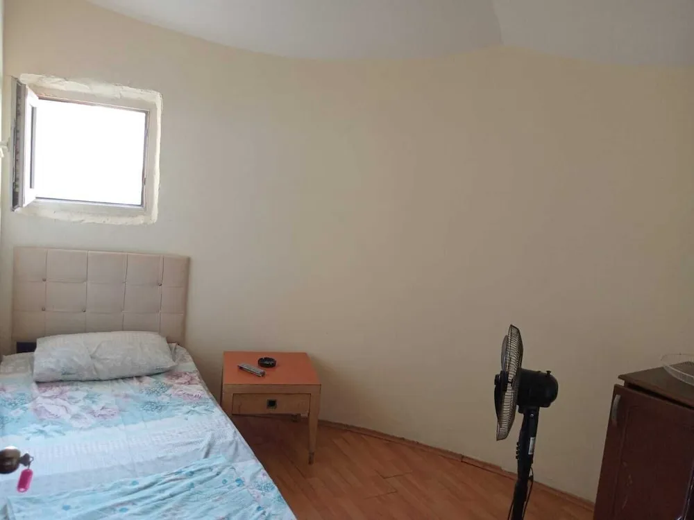 Economy Tek Kişilik Oda, 1 Tek Kişilik Yatak, Ortak Banyo, Asma Kat