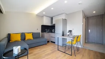 Vesta Rooms