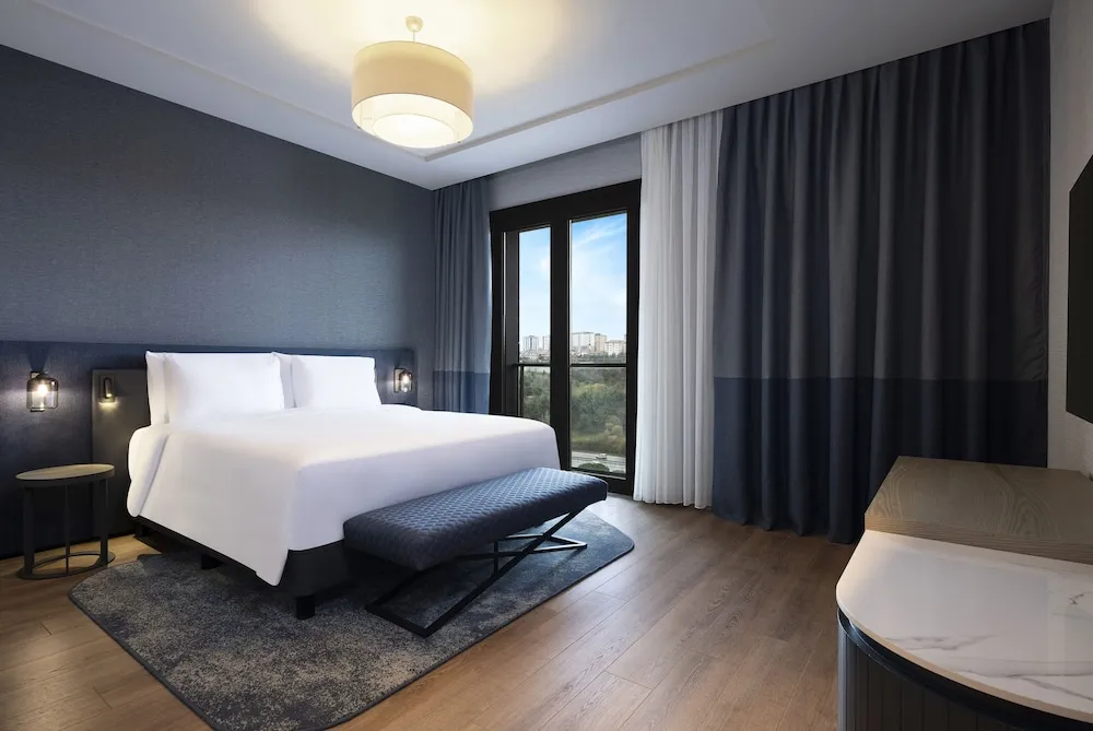 Royal Çatı Katı Süiti (Penthouse), Birden Çok Yatak