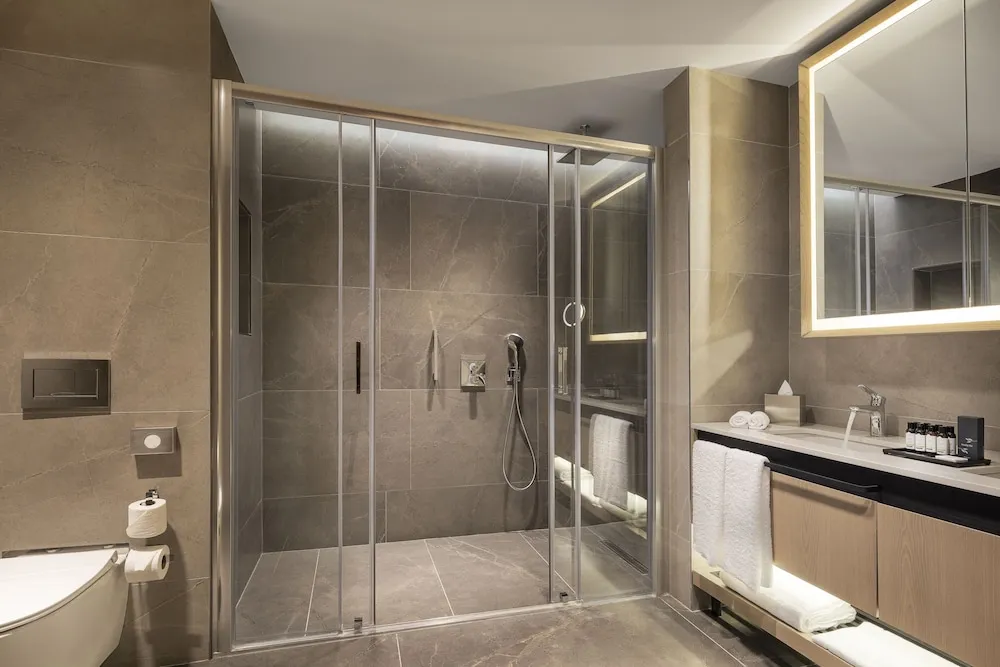 Royal Çatı Katı Süiti (Penthouse), Birden Çok Yatak