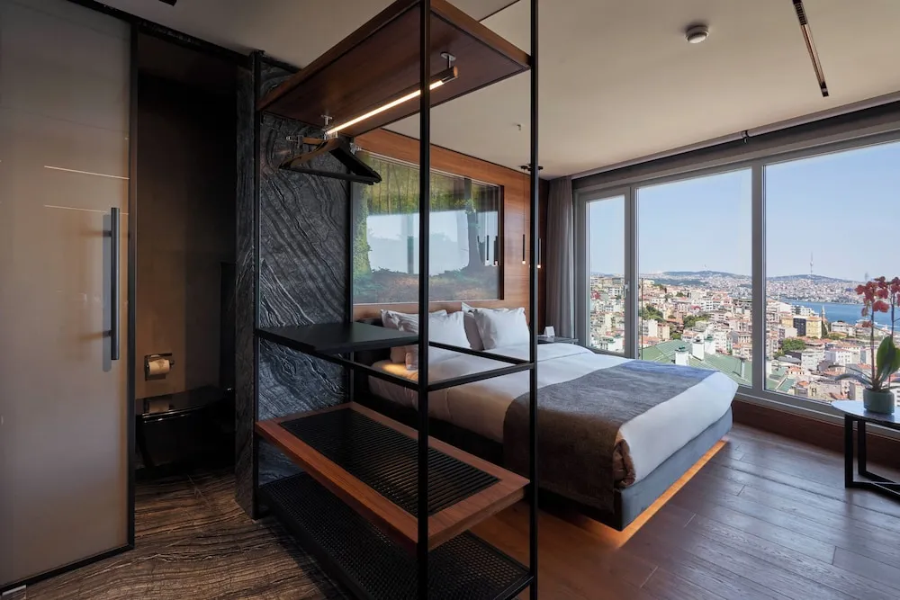 Asia Suite