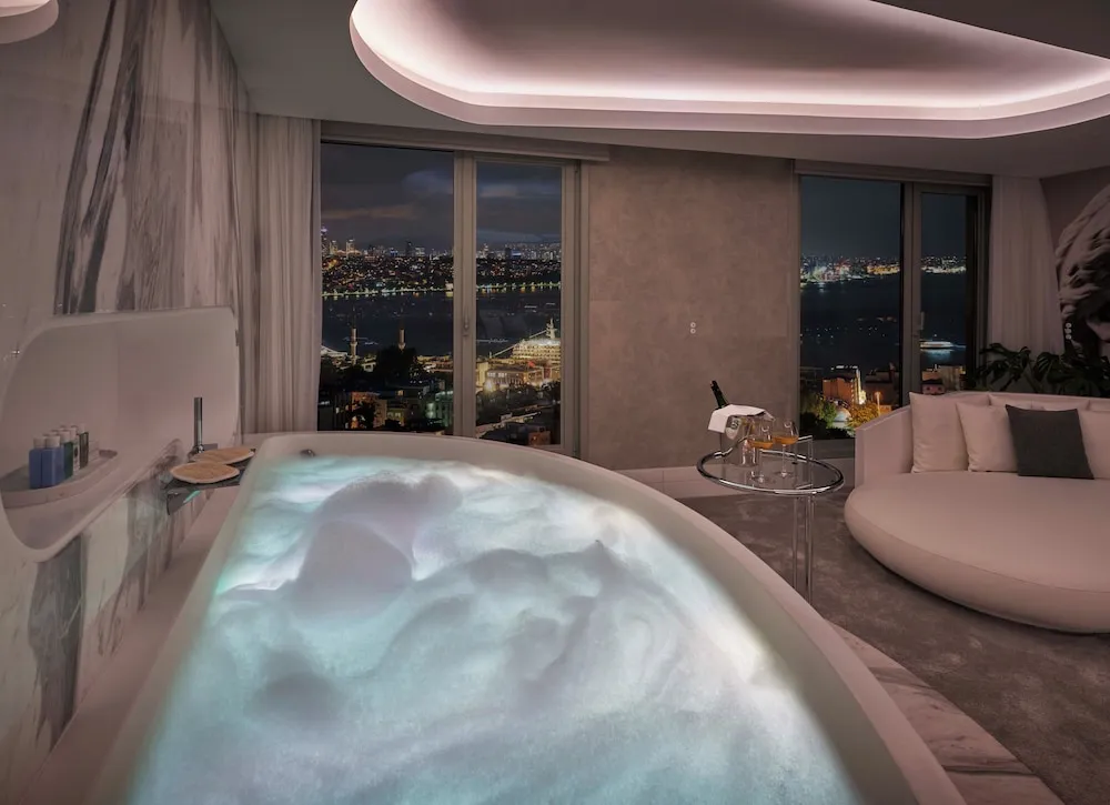 White Suite
