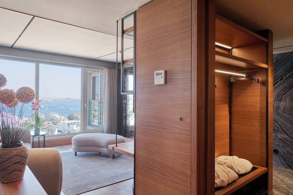 Bosphorus Suite